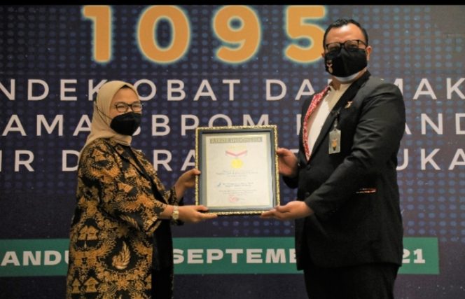 
					Badan POM Cetak Rekor MURI Melalui Karya 1.095 Film Pendek KIE Obat dan Makanan