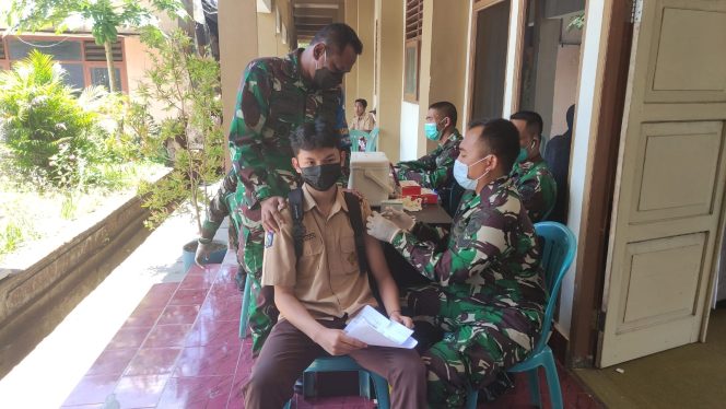 
					Danrem 162/WB Apresiasi Animo & Kesadaran Masyarakat Kecamatan Praya Sukseskan Serbuan Vaksinasi Covid-19