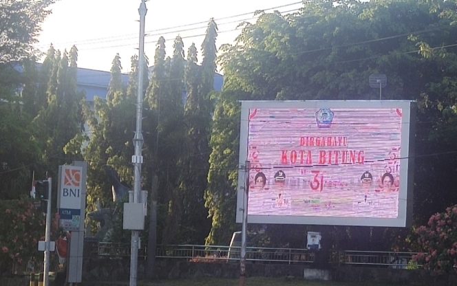 
					Wali Kota  Sebagai Disposisi Pada Kerjasama Media di Diskominfo Bitung