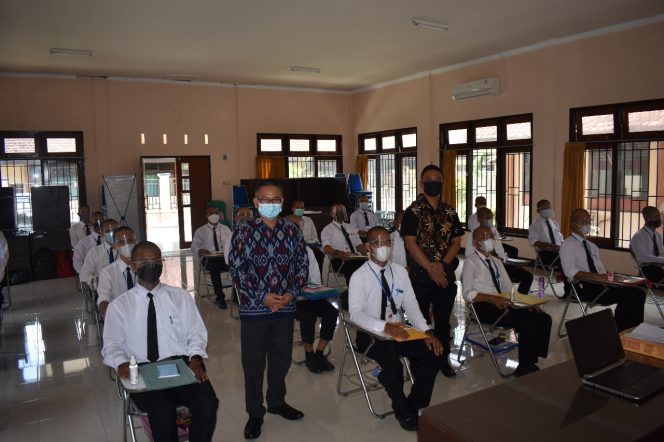 
					Latih 1000 Lebih Peserta, Disnakertrans NTB Godok Buku Informasi Kesempatan Kerja