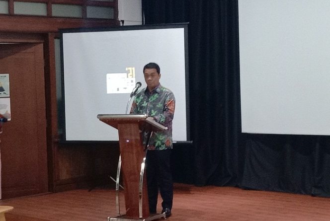 
					Wakil Gubernur (Wagub) Daerah Khusus Ibukota (DKI) Jakarta Ahmad Riza Patria membuka Jakarta International Photo Festival (JIPFest) 2021.