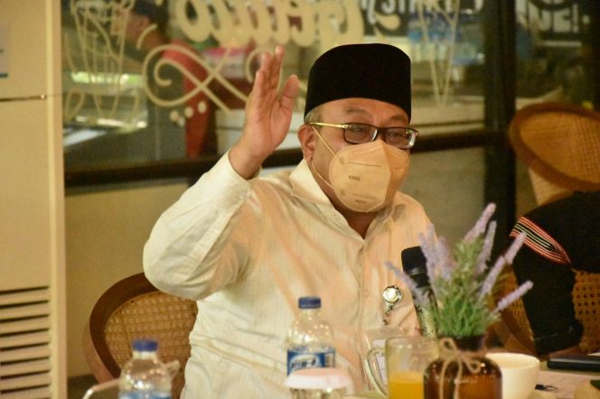 
					Dua Orang Terpapar Omicron, Sekda NTB Minta Percepat Vaksinasi