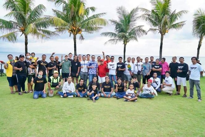 
					Bambang Soesatyo Siap Gelar  Lomba Free Fly Burung Paruh Bengkok