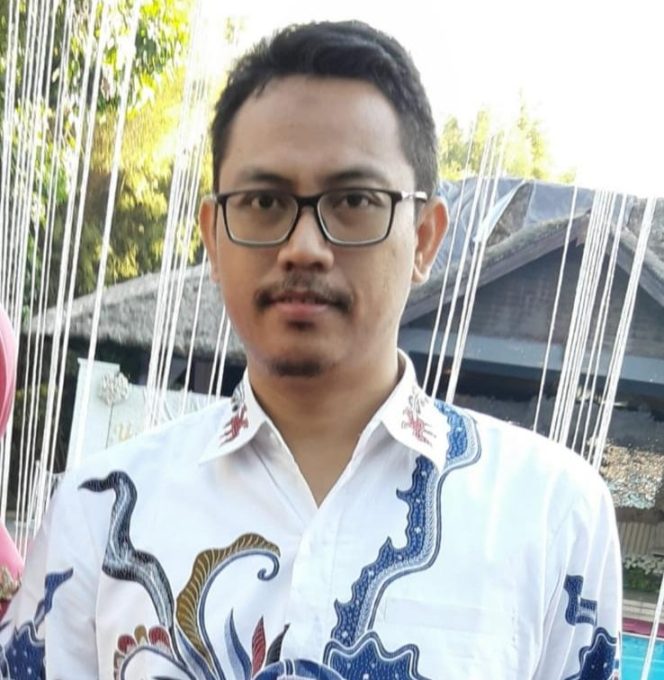 
					Penguatan Hukum di bidang Investasi dan Bisnis, Proyeksi atas kebijakan industrialisasi Zul-Rohmi