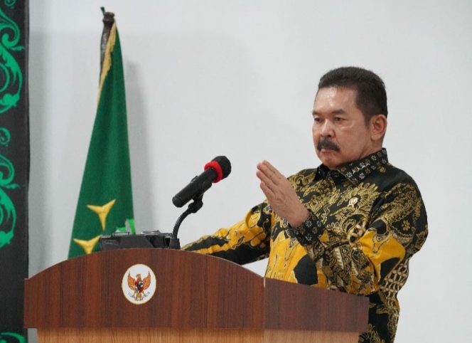 Jaksa Agung Perintahkan Jajaranya untuk Berantas dan Ungkap Mafia Pupuk