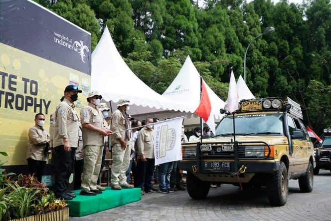 
					Ketua Umum IMI Lepas Peserta Sumatra Tribute for Camel Trophy 2022