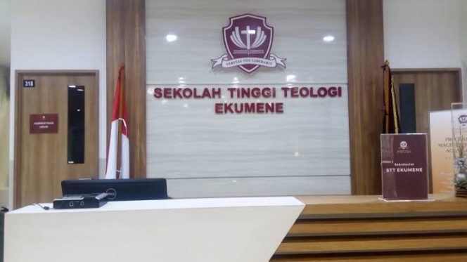 
					Lima Orang Mahasiswa Teologi Dilaporkan Polisi Diduga Palsukan Dokumen