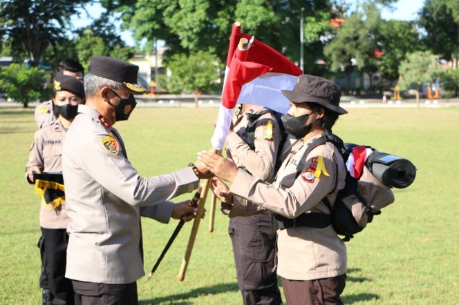 
					Kapolda NTT Pimpin Upacara Pembaretan Bintara Angkatan XVI