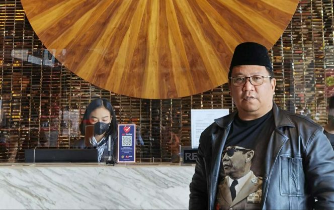 
					Buntut Kelangkaan Minyak Goreng, KSBSI Desak Jokowi Untuk Lakukan Evaluasi Menteri Terkait