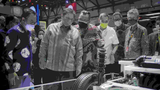 
					IIMS Hybrid 2022 Secara Resmi Dibuka Oleh Airlangga Hartanto