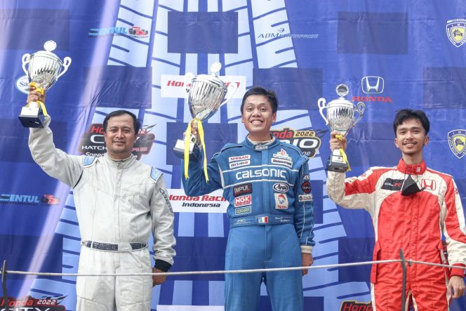 
					Pembalap Muda Honda Racing Berhasil Naik Podium di Seri Pembuka Balap ITCR 2022