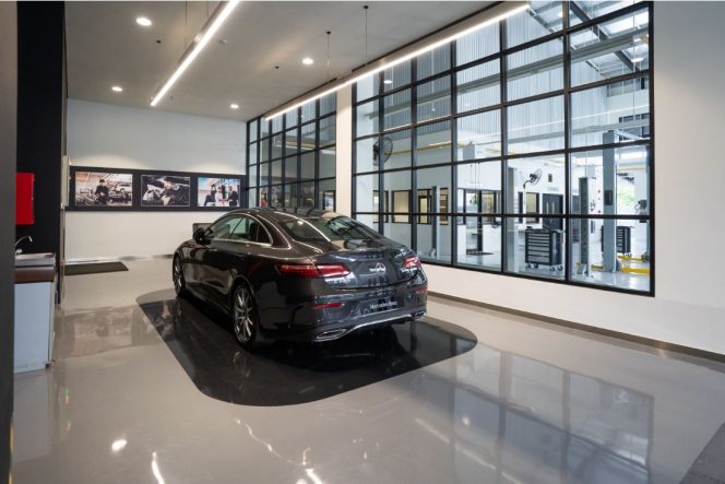 
					PT Mercedes-Benz Distribution Indonesia Luncurkan Model Terbaru E 200 Coupé AMG Line