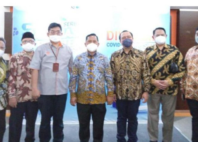 
					Kemenkopukm Genjot Vaksinasi Booster untuk Anggota Koperasi dan Pelaku UMKM