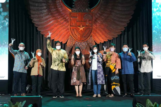 
					Majalah EPNewsletter dan Website Elnusa Petrofin Raih Penghargaan di Ajang InMA 2022