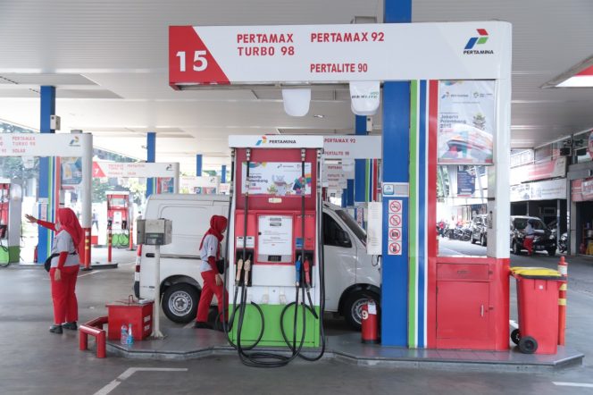 
					Pertamax Rp 12.500 per liter, Masih Lebih Rendah Dari Nilai Keekonomiannya