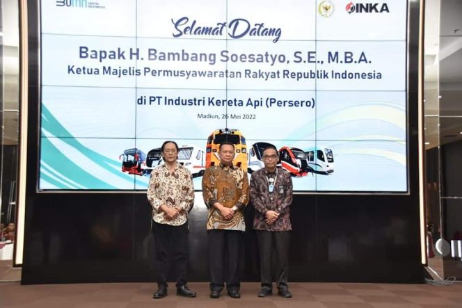 
					Bamsoet  Kunjungan Kerja ke PT Industri Kereta Api Tinjau Produksi Bus Listrik