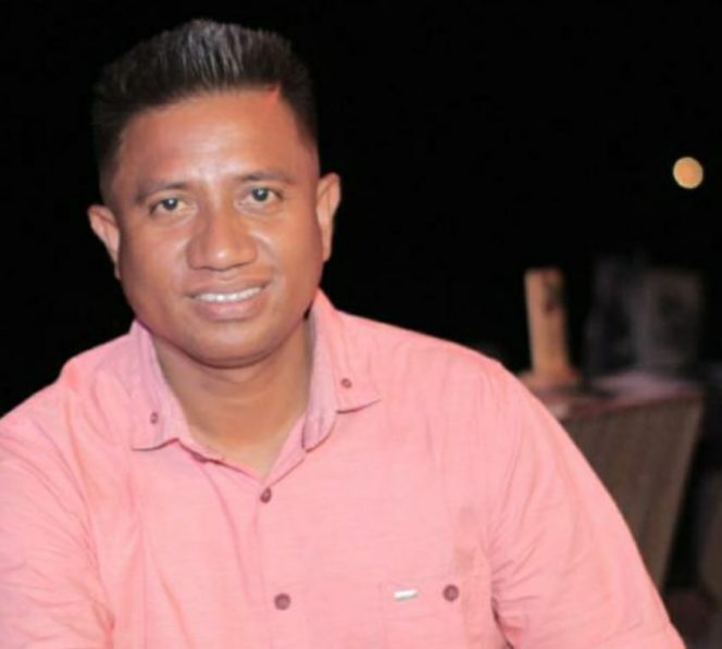 
					Yongky Maleak Pimpinan Metrobuananews ( foto : istimewa)