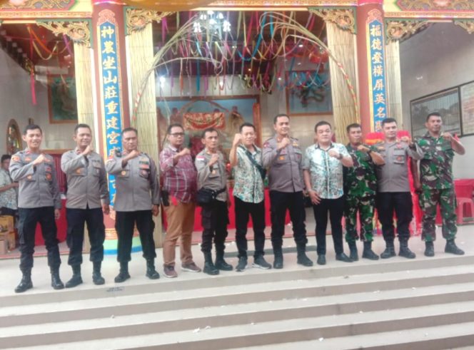 
					Kelenteng Fuk Tet Chi Pasar Gunung Buktikan Toleransi Terjaga di Bengkayang
