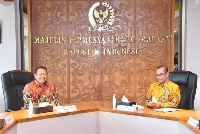 
					Ketua MPR RI Bamsoet Ingatkan KPU Jangan Ada Hambatan dan  Kendala  Pada Pemilu dan Pilkada Serentak 2024