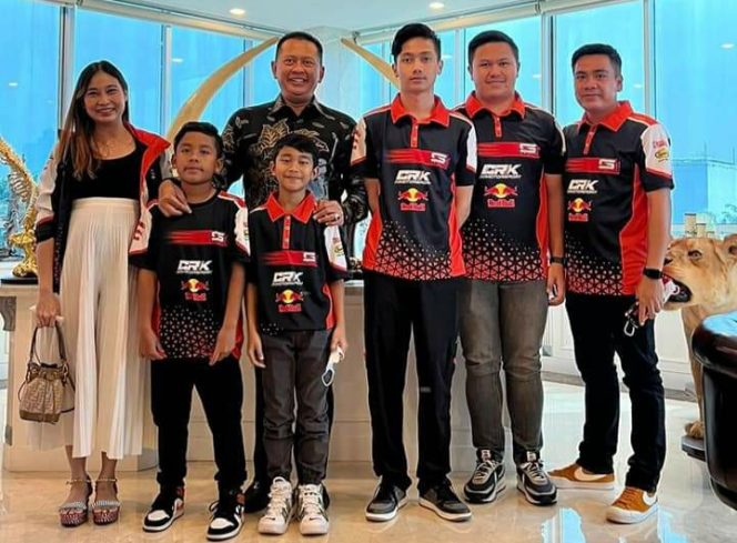 
					Ketua Umum IMI Bamsoet Dorong Pembalap Muda Gokart Indonesia Raih Prestasi Internasional