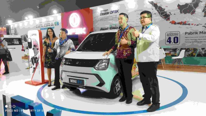 
					DFSK Tunjukan Komitmen Tinggi untuk Ekosistem Kendaraan Listrik Indonesia