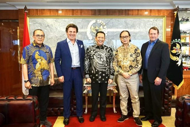 
					Ketua MPR RI Bamsoet Dorong Pemain Dunia Investasi Nikel di Indonesia