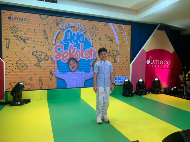 
					Lagu Ayo Sekolah dari Daffa Syawlan, Bangkitkan Memori Lagu Anak di Era Tahun 2000