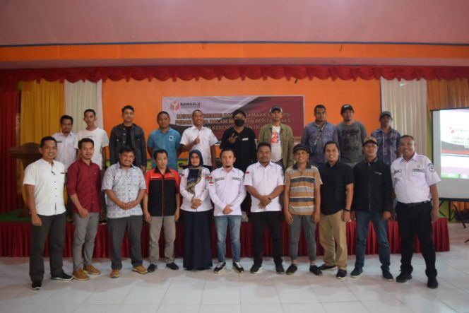 
					Bawaslu Busel Gandeng Media Perangi Hoaks dan Isu Sara