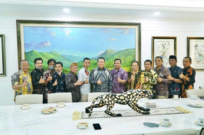 
					Bambang Soesatyo Terima Para Kepala Desa, Dorong Optimalisasi Dana Desa