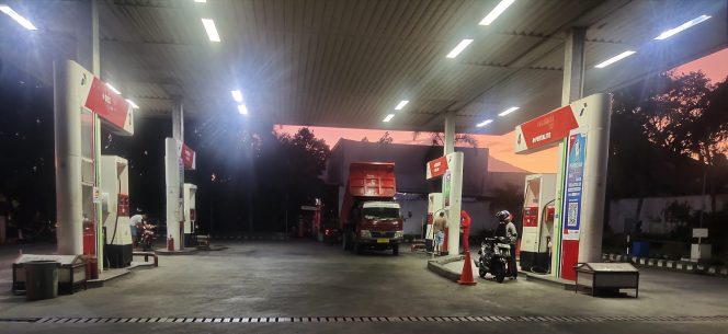 
					BBM Jenis Solar Tidak Langka, Sopir Truck Apresiasi Pemerintah Kota Bitung