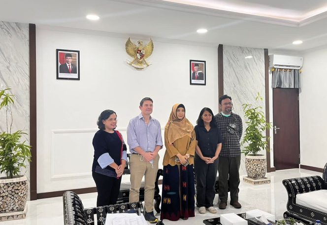 
					Wagub NTB Ummi Rohmi sambut baik Kunjungan Independent Strategic Review Team