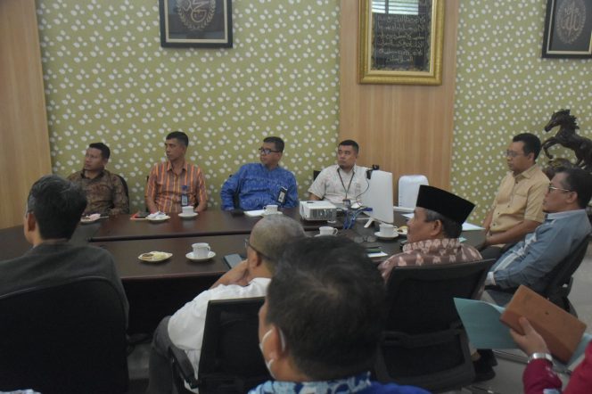 
					Gubernur NTB Bang Zul Hadiri Rapat Pencegahan Korupsi di Lingkungan BUMD