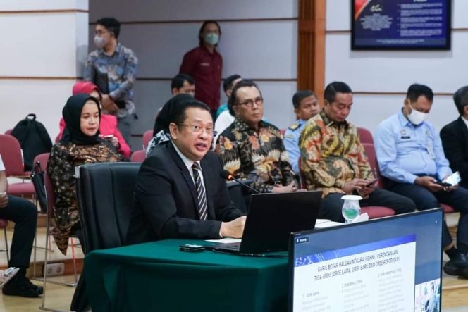 
					Ketua MPR RI Bamsoet Tegaskan Pentingnya PPHN dalam Ujian Seminar Hasil Riset Program Studi Doktor Ilmu Hukum Fakultas Hukum Universitas Padjajaran