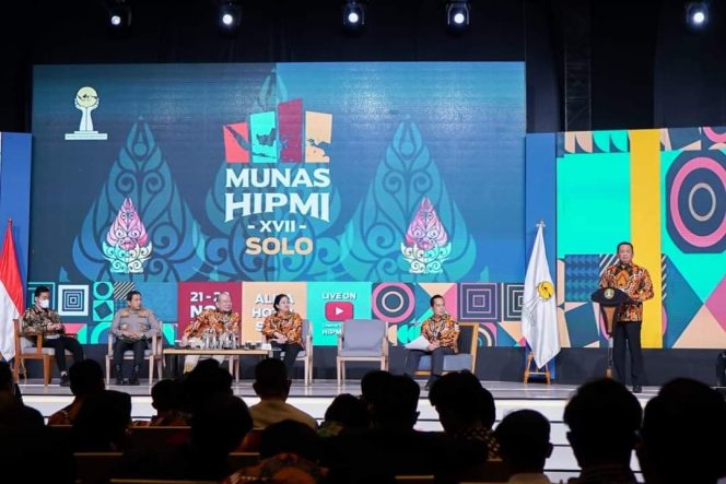 
					Forum Dialog Ekonomi dan Bisnis Munas HIPMI: Ketua MPR RI Bamsoet Ajak Pengusaha Muda Antisipasi Krisis Global