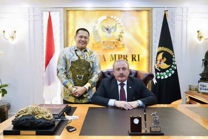 
					Ketua MPR RI Bamsoet Apresiasi : Turki Kirim Bantuan Kemanusiaan Bagi Korban Gempa Cianjur