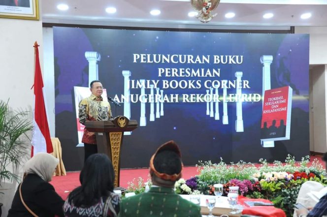 
					Ketua MPR RI Bamsoet Apresiasi Peluncuran Buku ke 75 dan Peresmian Jimly Book Corner