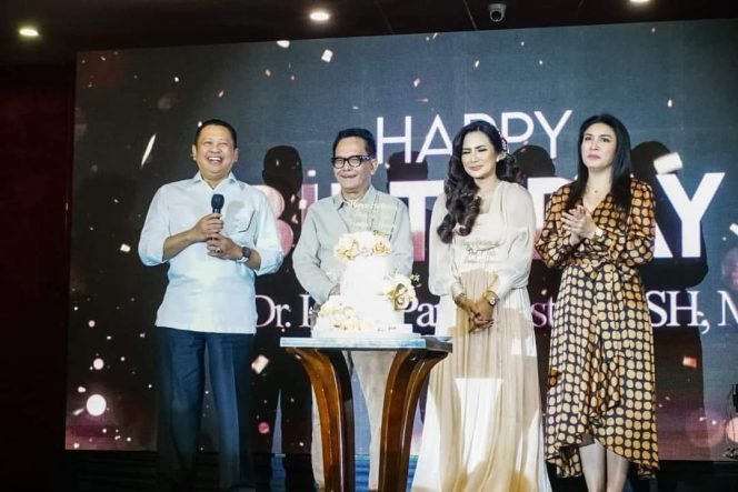 
					Bamsoet Apresiasi Kiprah Guru Besar UNPAD Prof. Dr. I. Gde Pantja Astawa di Bidang Hukum