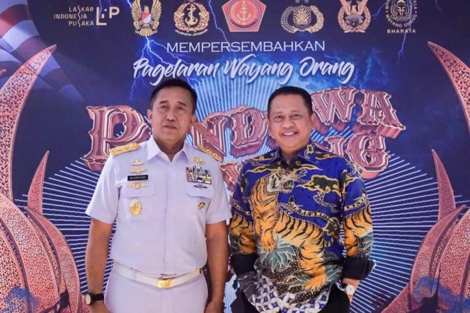 
					Bamsoet Apresiasi Pagelaran Wayang Orang ‘Pandowo Boyong’ Panglima TNI dan Kapolri
