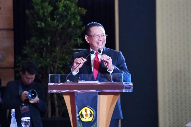 
					Ketua MPR RI Bamsoet Raih Predikat Cumlaude Doktor Ilmu Hukum Universitas Padjadjaran