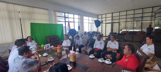 
					Walikota Resmi Minta Perumda Tinjau Jasa Sewa. APPSI : Terimakasih Walikota