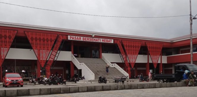 
					Masjid Pasar Bersehati Diambil Alih Oleh PD Pasar, Hendra Tololiu Sebut PD Pasar “Rakus”