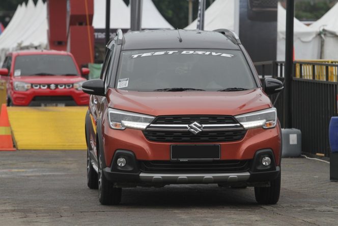 
					Suzuki Sediakan 5 Unit Mobil Test Drive di IIMS 2023, Begini Kesannya