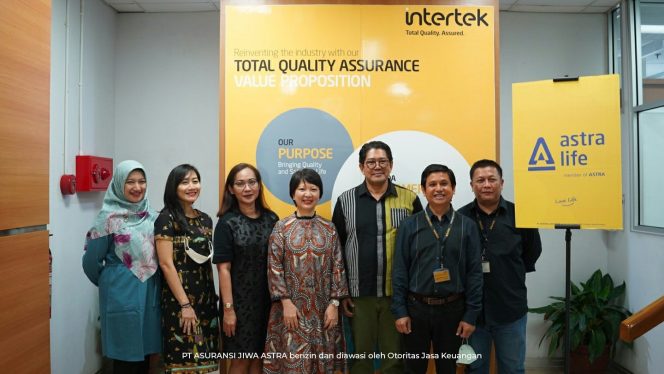 
					Penuhi Kewajiban Astra Life Bayarkan Klaim Nasabah Senilai Lebih dari Rp. 1 Miliar