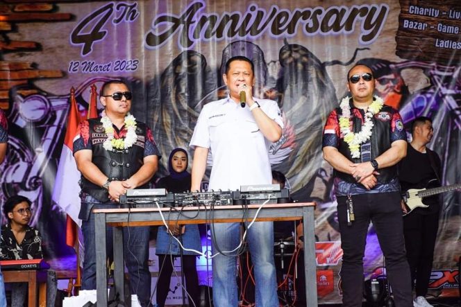 
					Bamsoet Ajak Komunitas Otomotif Sosialisasikan Keselamatan Berkendara, Patuhi Rambu Lalu-Lintas dan Tidak Arogan di Jalan Raya