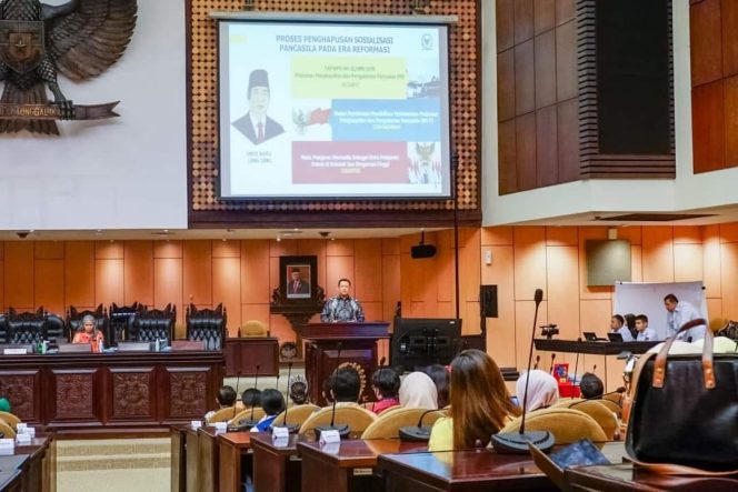 
					Ketua MPR RI Bamsoet Dorong Penghapusan Diskriminasi Terhadap Hak Perempuan