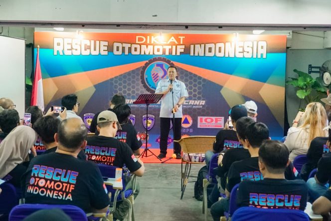 
					Tutup Diklat Rescue Otomotif Indonesia, Bamsoet Ajak Elemen Bangsa Tanggap Penanggulangan Bencana