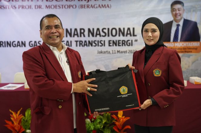 
					Disaksikan Mulan Jameela, Universitas Moestopo Dukung Perwujudan Kedaulatan Energi / Foto: Dok UPDM (B)