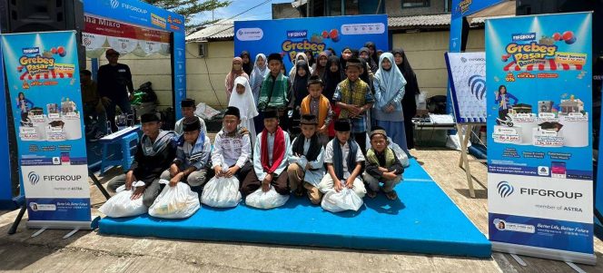 
					Sambut HUT ke-34 tahun FIFGROUP Gelar Grebeg Pasar di Bandung
