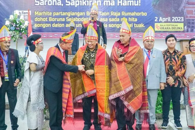 
					Ketua MPR RI Bamsoet Hadiri Pesta Bona Taon Raja Rumahorbo Dohot Boru SeJabodetabek