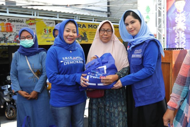 
					Annisa Pohan : Ini Wujud Kepedulian Srikandi Demokrat Kepada Masyarakat